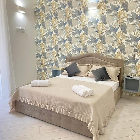 Hotel Ludben Dante à Naples Extérieur photo