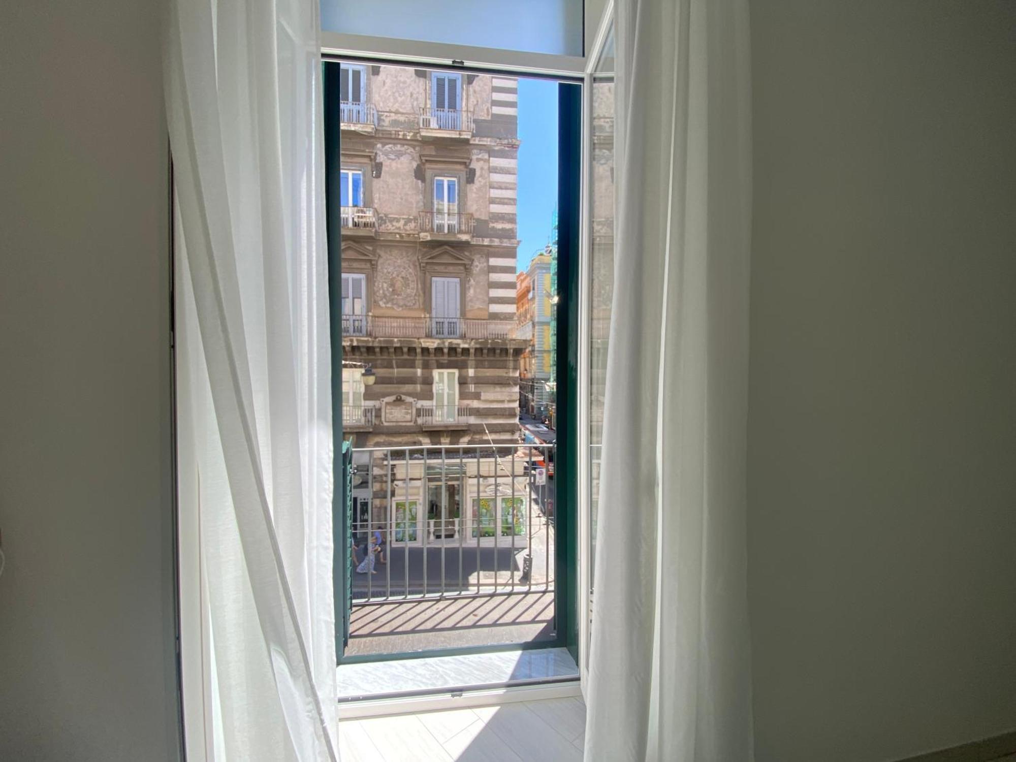 Hotel Ludben Dante à Naples Extérieur photo