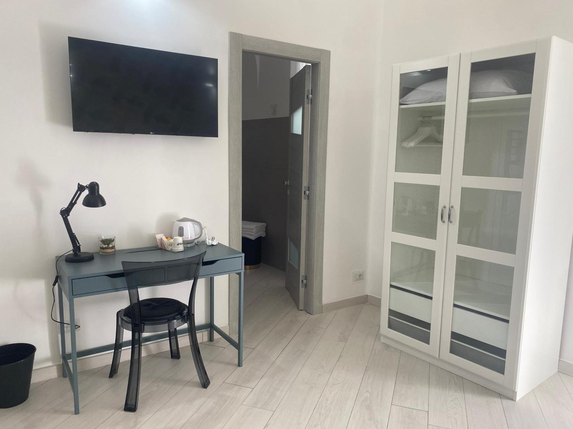 Hotel Ludben Dante à Naples Extérieur photo