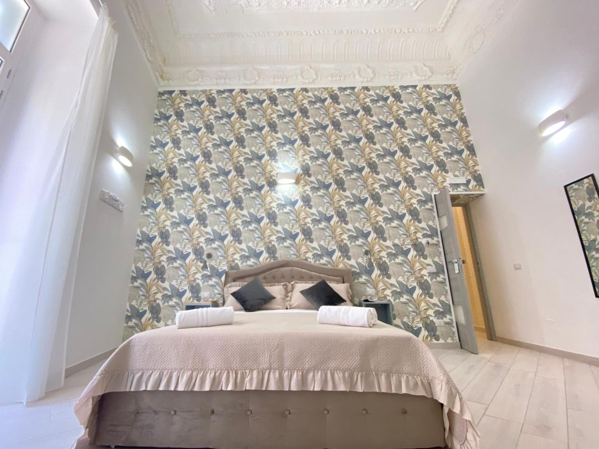 Hotel Ludben Dante à Naples Extérieur photo