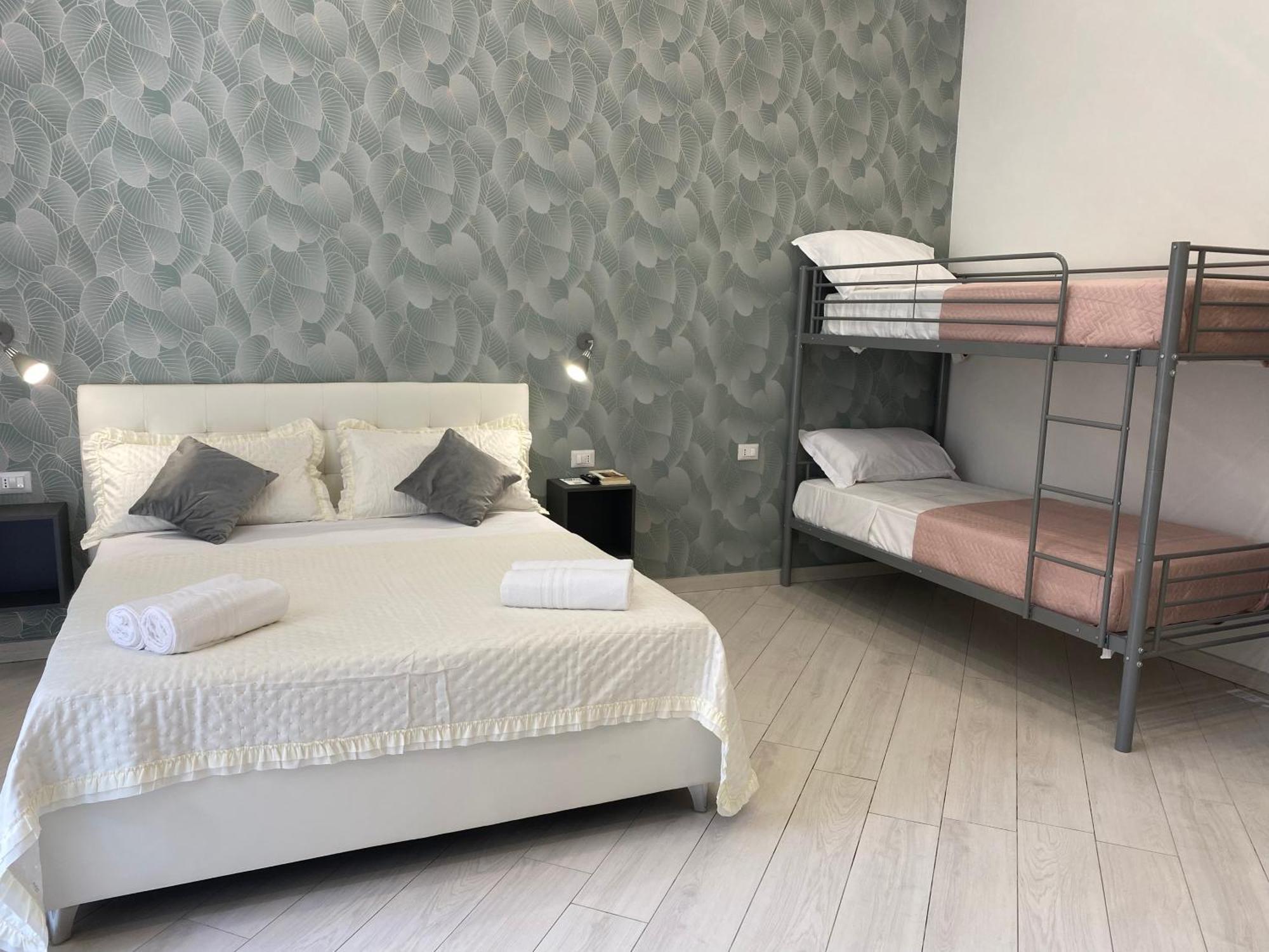 Hotel Ludben Dante à Naples Extérieur photo