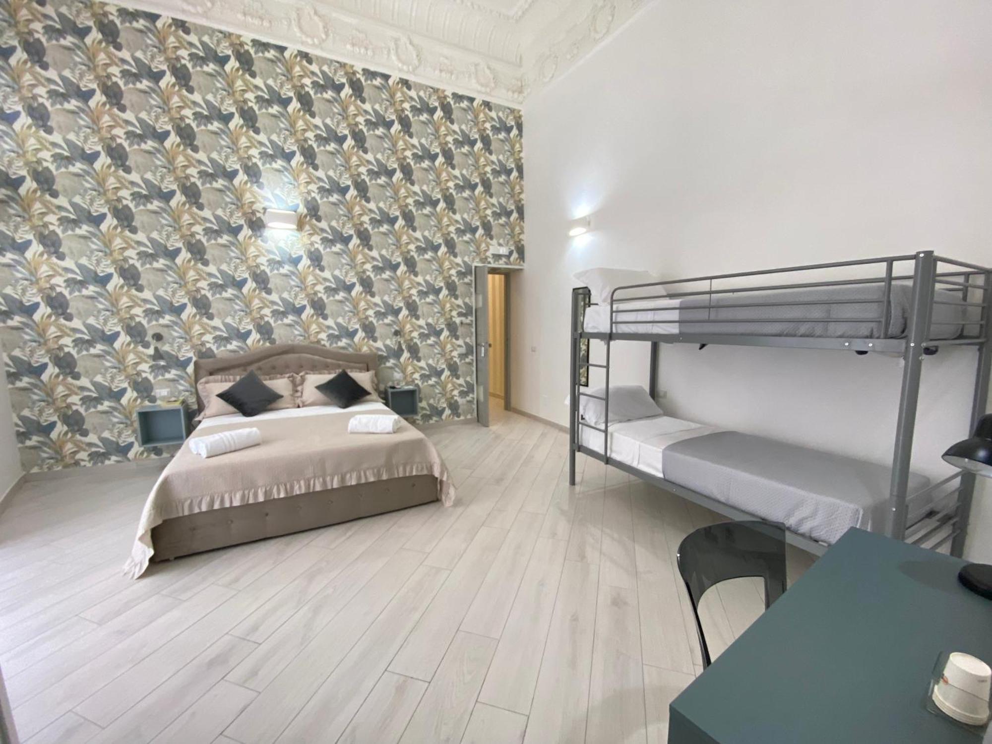 Hotel Ludben Dante à Naples Extérieur photo
