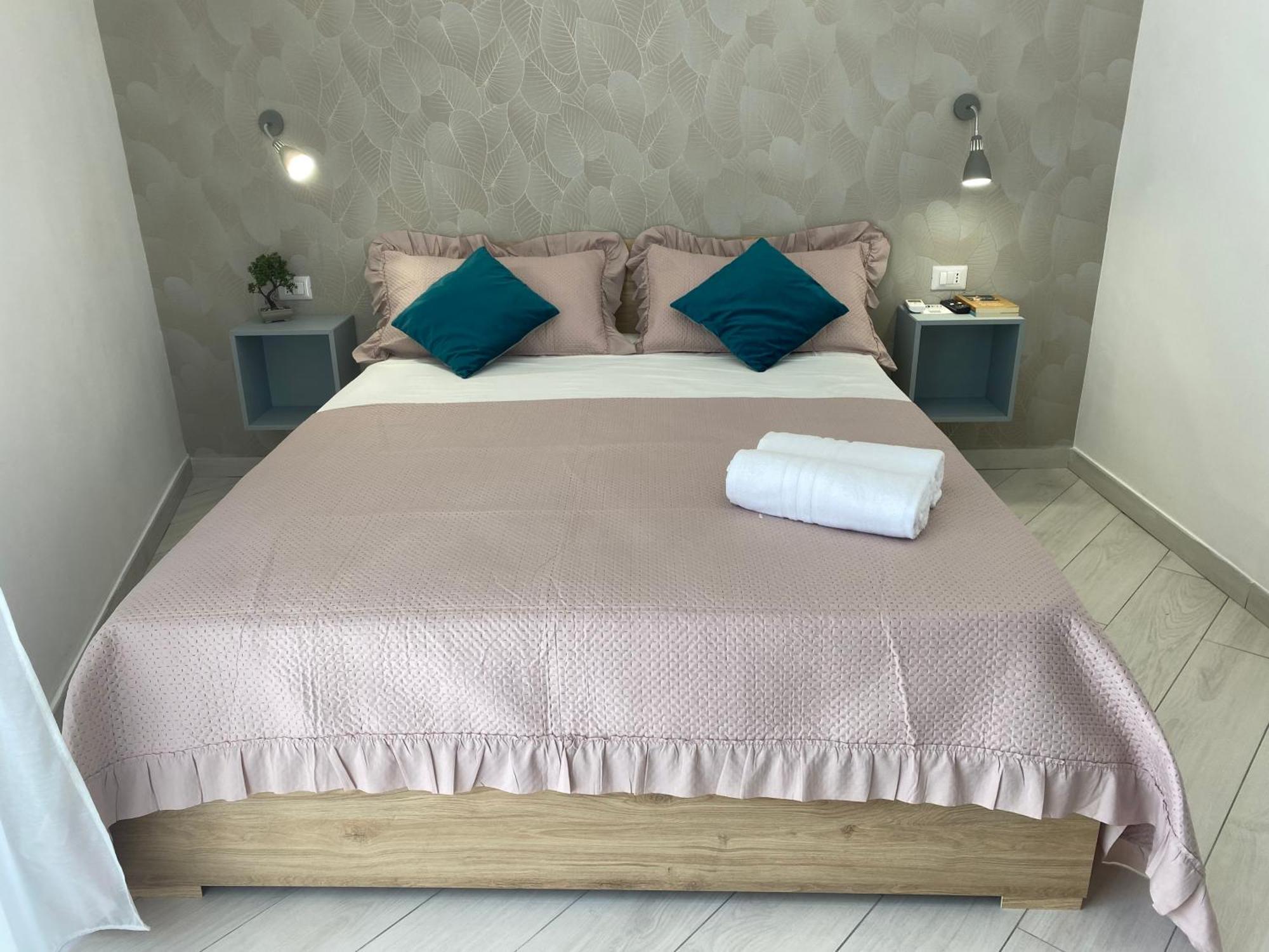Hotel Ludben Dante à Naples Extérieur photo